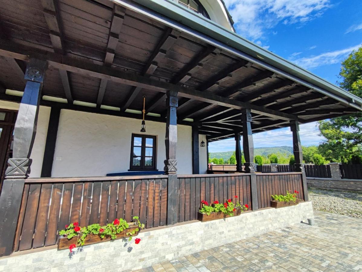 Villa Ograda Bunicilor à Baia de Fier Extérieur photo