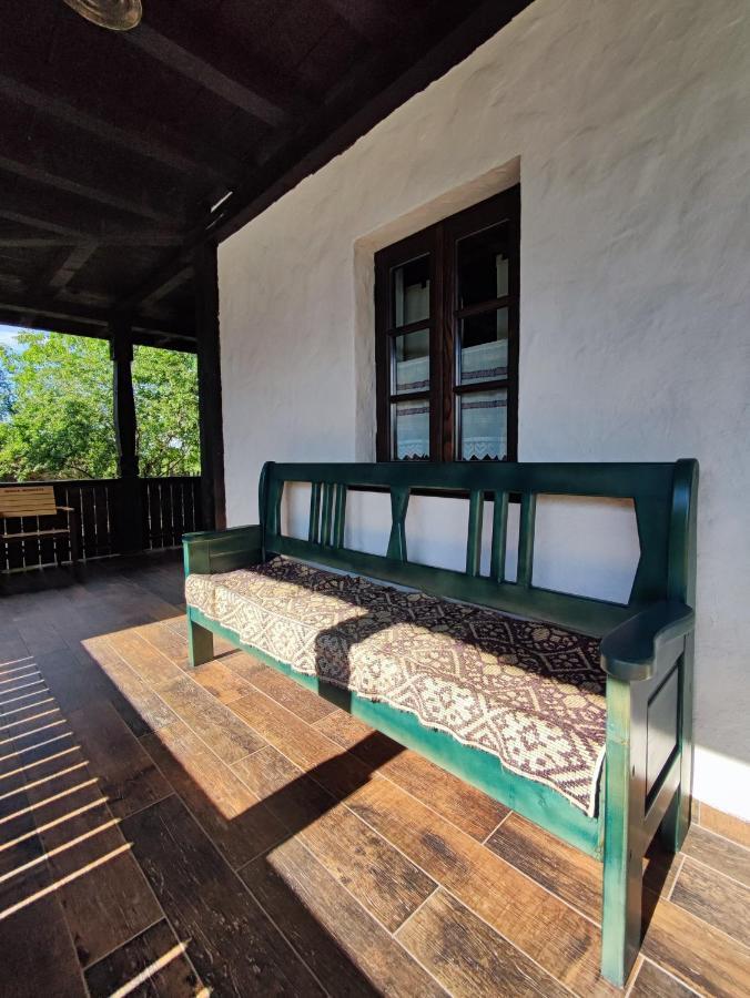 Villa Ograda Bunicilor à Baia de Fier Extérieur photo